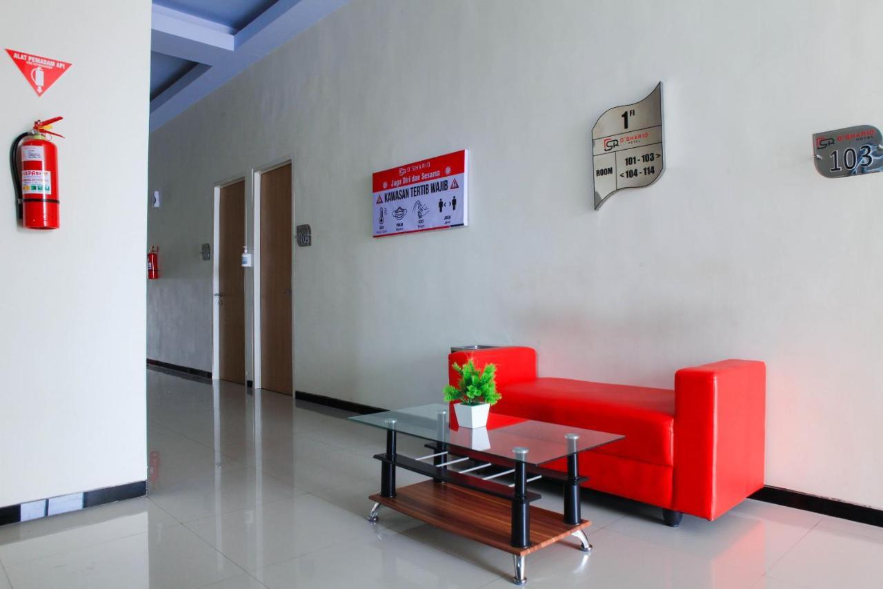D'Shario Hotel Kepanjen مالانغ المظهر الخارجي الصورة